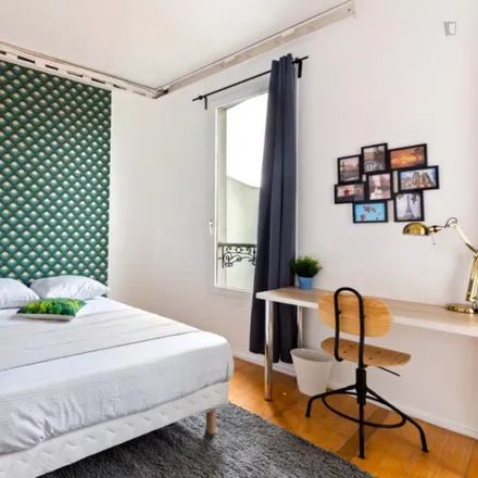 Rent this 11 bed room on 90 Rue Victor Hugo in 94200 Ivry-sur-Seine, France
