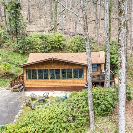 Buy this 2 bed house on 215 Fox Run Road in Little Switzerland, McDowell County