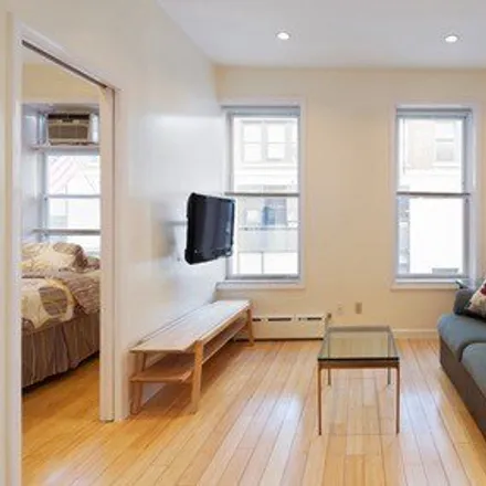 Rent this 1 bed condo on 318 E 62nd St Apt 2l in New York, 10065