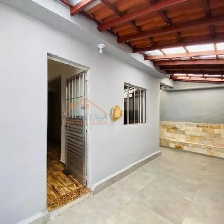 Rent this 2 bed house on Avenida Um in Eldorado, Contagem - MG