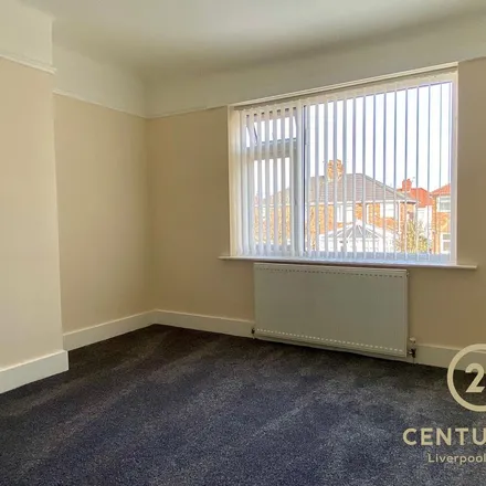 Image 2 - Pilch Lane East, Knowsley, L36 4HY, United Kingdom - Apartment for rent