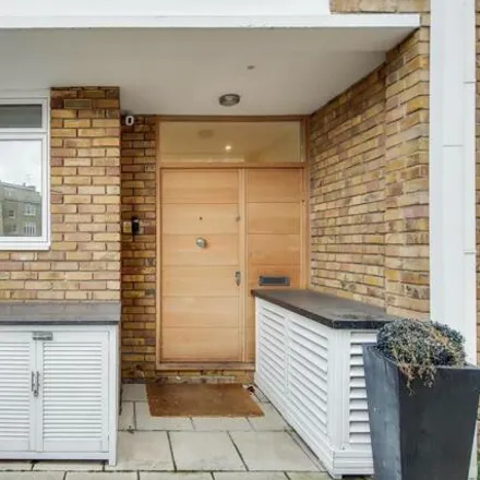Rent this 6 bed house on Meadowbank in Primrose Hill, London