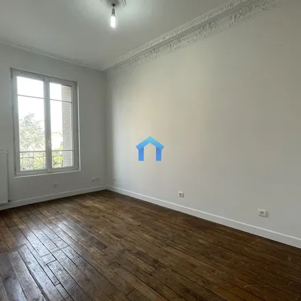 Rent this 1 bed apartment on Hôtel de ville d'Enghien in Rue de Mora, 95880 Enghien-les-Bains