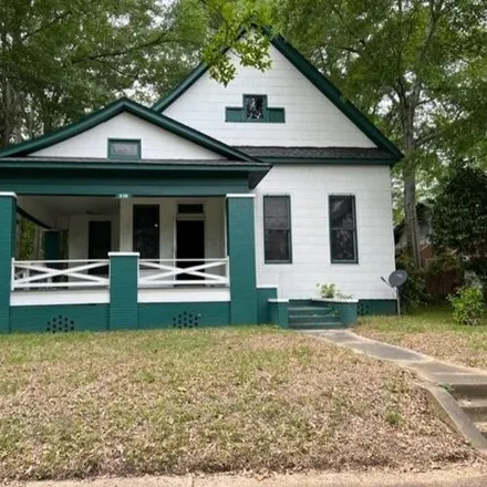 Buy this 3 bed house on 101 5th Avenue in McComb, MS 39648