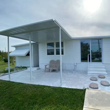 Rent this studio apartment on 12 Shoreland Drive in Orange Harbor Mobile Home Park, Lee County