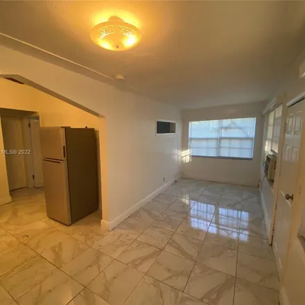 Image 4 - 125 Northeast 56th Street, Bayshore, Miami, FL 33137, USA - Apartment for rent