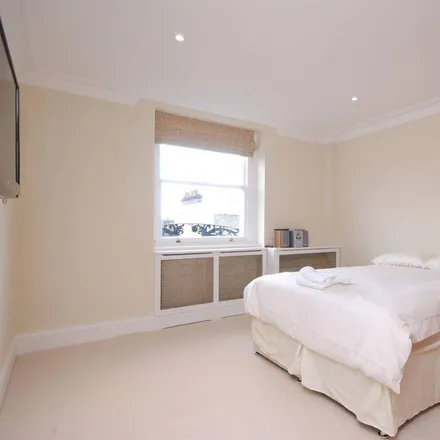 Rent this 2 bed apartment on 14 Queen's Gate Place in London, SW7 5JN