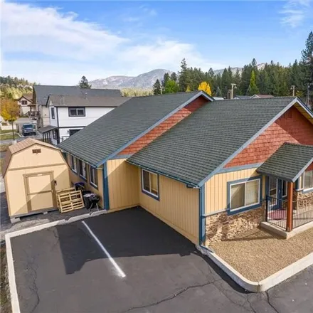 Rent this studio house on 42697 Rathbun Drive in Big Bear Lake, CA 92314