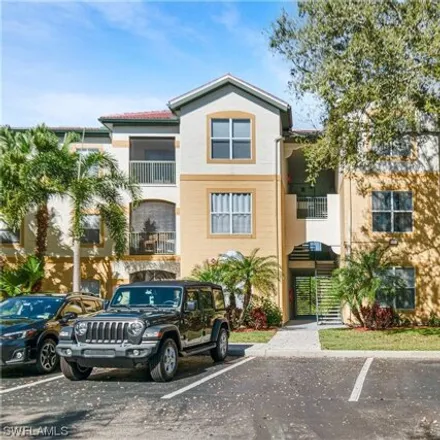 Buy this 2 bed condo on 11530 Villa Grand in Fort Myers, FL 33913