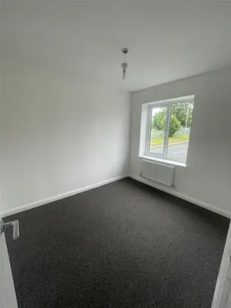 Image 9 - British Gas, Stockport Road, Hattersley, SK14 3QU, United Kingdom - Townhouse for rent