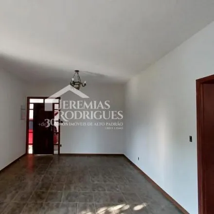 Buy this 4 bed house on Avenida Antônio Cozzi in Cardoso, Pindamonhangaba - SP