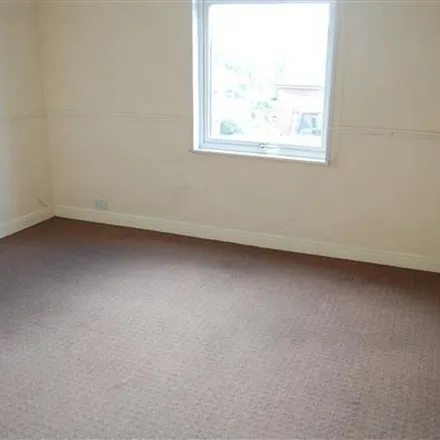 Rent this 2 bed townhouse on Ivy Avenue in Leeds, LS9 9DS