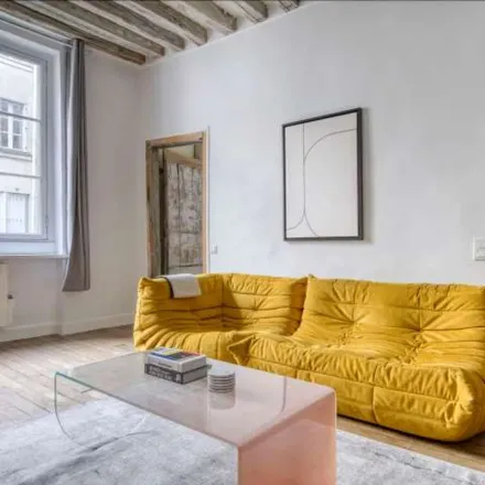 Image 4 - 47 Rue Notre-Dame de Nazareth, 75003 Paris, France - Apartment for rent