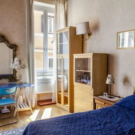 Image 7 - Ombre Rosse, Piazza di Sant'Egidio, 12;13, 00120 Rome RM, Italy - Apartment for rent
