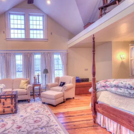 Rent this 6 bed house on Weston in VT, 05161