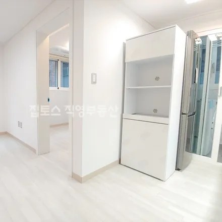 Rent this 2 bed apartment on 서울특별시 강남구 개포동 1168-2