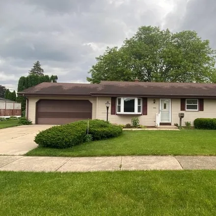 Buy this 3 bed house on 1731 Greenwich Lane in Janesville, WI 53545