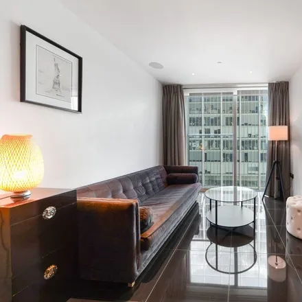 Image 1 - The Heron, 5 Moor Lane, Barbican, London, EC2Y 9AP, United Kingdom - Apartment for rent