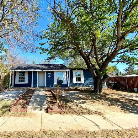 Buy this 2 bed house on 4013 Wichita Street in Fort Worth, TX 76119