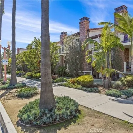 Image 1 - 175 Avenue E, Clifton, Redondo Beach, CA 90277, USA - House for rent
