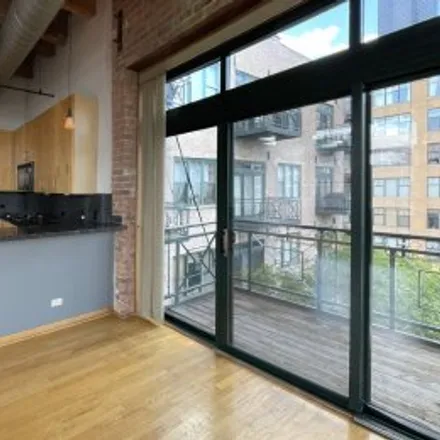 Rent this 2 bed apartment on #507,701 West Jackson Boulevard in West Loop, Chicago