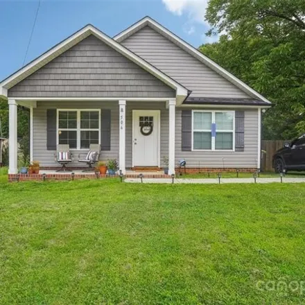 Buy this 3 bed house on 506 Locust St in Kannapolis, North Carolina