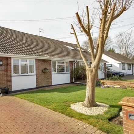 Buy this 3 bed duplex on Willow Wood Road in Culverstone Green, DA13 0QS