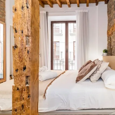 Rent this 2 bed apartment on Catedral de Granada in Calle Cárcel Baja, 18001 Granada