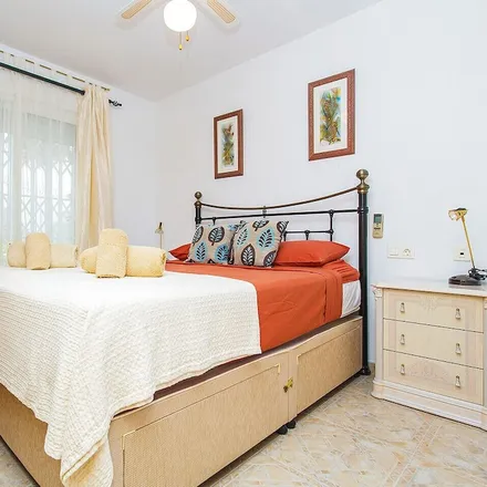Rent this 2 bed townhouse on calle de Orihuela in 03189 Orihuela, Spain