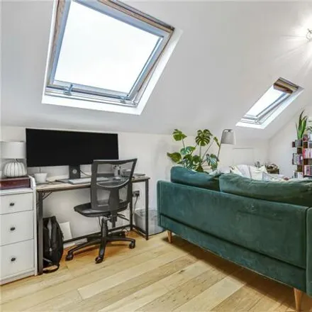Image 2 - Abbeville Road, London, SW4 9NA, United Kingdom - House for sale