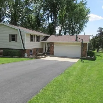 Buy this 3 bed house on 2570 Cooper Street in Stephenson County, IL 61032