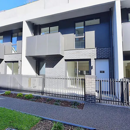 Rent this 3 bed townhouse on Dandenong Bypass Offramp in Keysborough VIC 3175, Australia