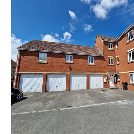Rent this 2 bed apartment on 25 Marsa Way in Eastover, Bridgwater