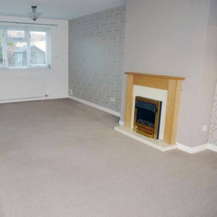 Rent this 3 bed house on Elphinstone Crescent in East Kilbride, G75 0JY