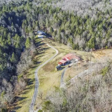 Image 3 - 5731 Grave Hill Road, Foster Crossroads, Scott County, TN 37841, USA - House for sale