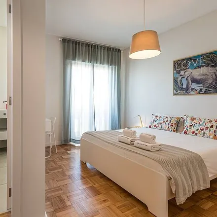 Rent this 4 bed apartment on 4050-104 Distrito de Leiria