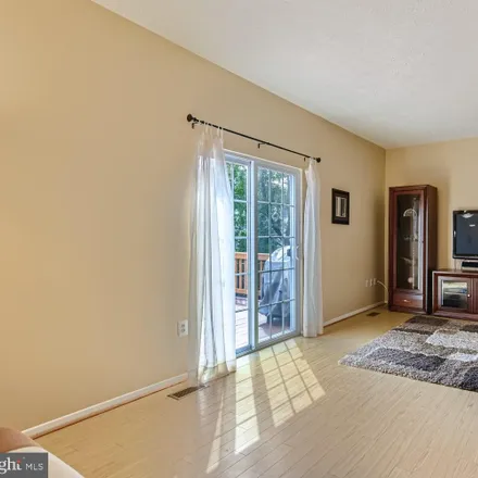 Image 5 - 19 Blue Sky Drive, Owings Mills, MD 21117, USA - Townhouse for sale