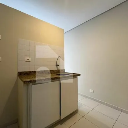 Image 2 - Rua Jaguaribe 341, Higienópolis, São Paulo - SP, 01224-001, Brazil - Apartment for rent