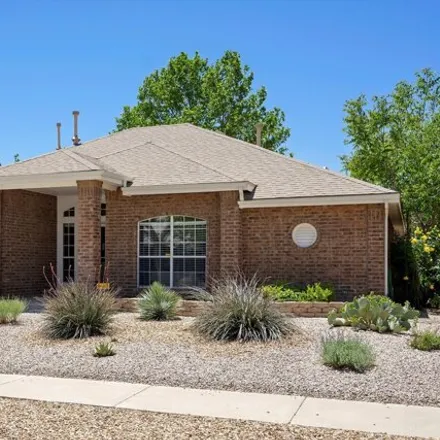 Image 3 - 8040 Lynnhaven Place Northwest, Albuquerque, NM 87120, USA - House for sale