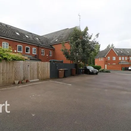 Rent this 2 bed apartment on Flaxey Close in Lincoln, LN2 4GJ