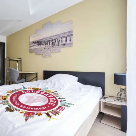 Rent this 2 bed room on 8 Rue des Myosotis in 59037 Lille, France