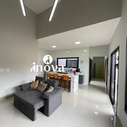 Buy this 2 bed house on Rua João Caetano in Fabrício, Uberaba - MG