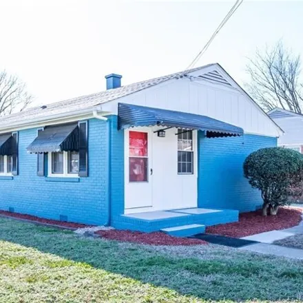 Buy this 3 bed house on 2307 Whitcomb Street in Richmond, VA 23223