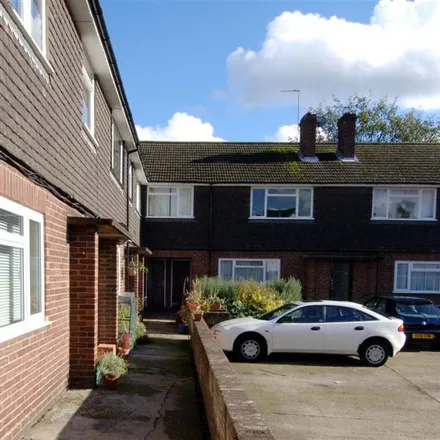 Rent this 1 bed apartment on Giles Close in Oxford, OX4 4LJ