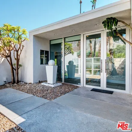 Image 4 - 2399 Yosemite Drive, Palm Springs, CA 92264, USA - House for sale