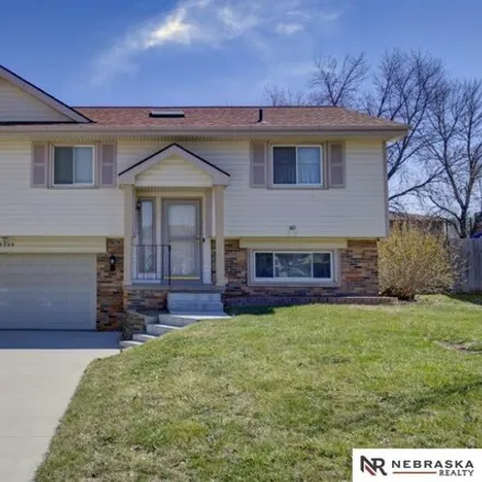 Buy this 3 bed house on 13379 South 34th Avenue in Bellevue, NE 68123