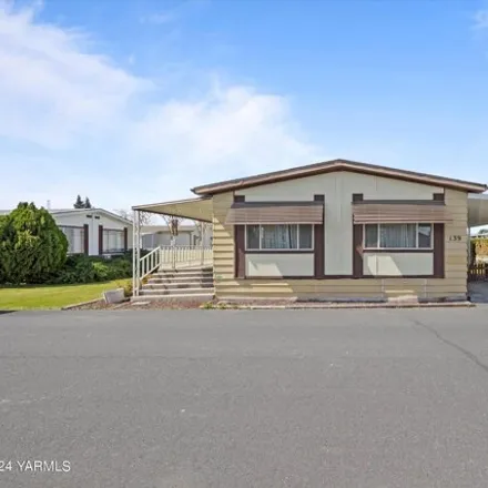 Buy this studio apartment on unnamed road in Yakima, WA 98903