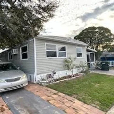 Image 1 - unnamed road, Largo, FL 33771, USA - Apartment for sale