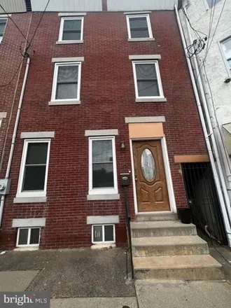Rent this 3 bed house on Vesper Dayclub in West Allen Street, Philadelphia
