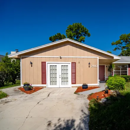 Buy this 3 bed house on 2406 Southeast Summit Street in Port Saint Lucie, FL 34984